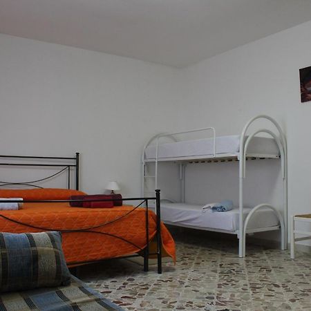 Appartamenti Via Marconi Castellammare del Golfo Exterior foto