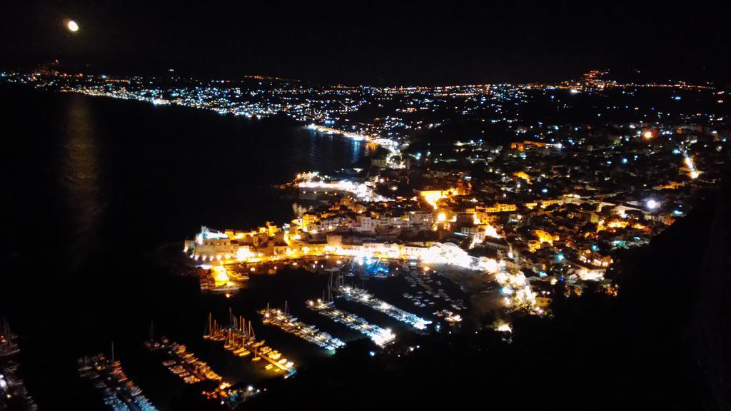 Appartamenti Via Marconi Castellammare del Golfo Exterior foto